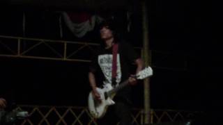 Jamrud - nyonya muda (KHATULISTIWA BAND)