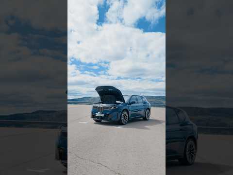 Mais do que espaço, o BMW iX3 oferece inteligência em cada detalhe.