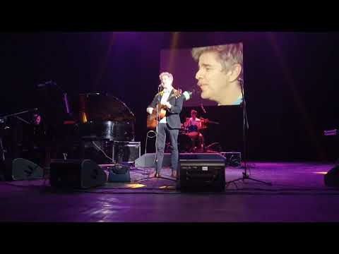 Singing Green-eyed taxi with David Arthur Brown