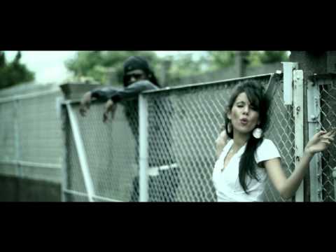 Elvys feat Julya - Que faire pour te plaire