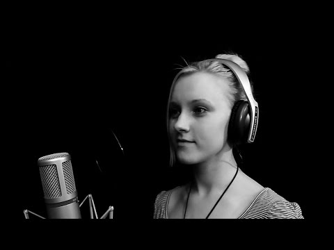 Iza Królak - Jeszcze jestem