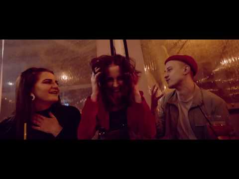 Aaron Smith - Dancin (Dang3r & Freak Out Remix) (Official Music Video)