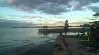 preview picture of video 'Pêche au Lac St-Louis • Beauharnois • 2014-06-20'