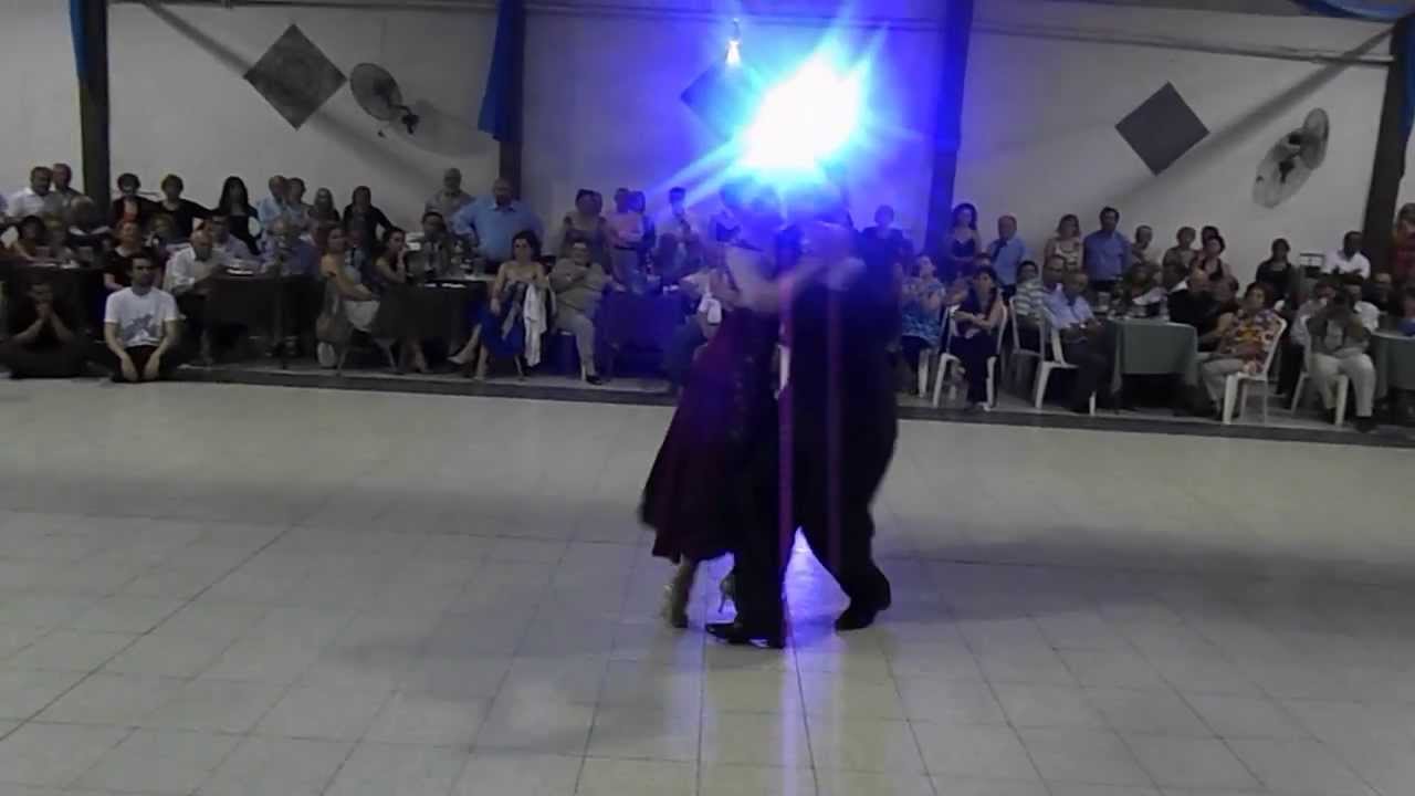 Diego Escobar & Angelina Staudinger 7-12-13 Con Flauta y Guitarra. RIO IV