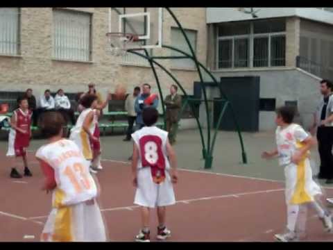 CB MARISTAS CORDOBA (79 )   Vs.   C.P. PEÑARROYA  (28 ) (Liga Provincial Minibasket 2011-2012)