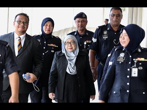 download lagu mp3 mp4 Datuk Hasanah Abdul Hamid, download lagu Datuk Hasanah Abdul Hamid gratis, unduh video klip Datuk Hasanah Abdul Hamid