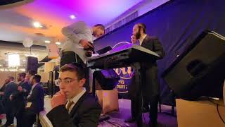 מוטי רוזנפלד 🎹 שמוליק קליין 🎤 #טרקים