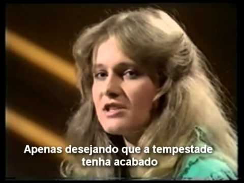 nicole a little peace tradução