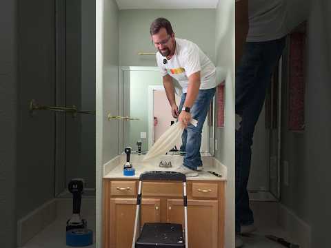 This bathroom needs an enema. 🫣