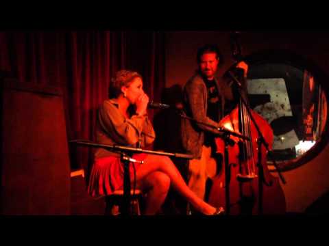 Haley Reinhart & Casey Abrams sing the blues