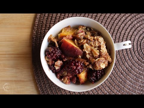 Peach Blackberry Crumble | Slow Cooker Recipes | The Sweetest Journey