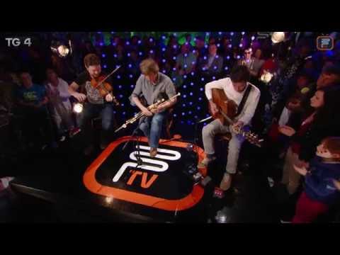 Dónal O'Connor, John McSherry & Seán Óg Graham "Roll it there Roisín" on FleadhTV
