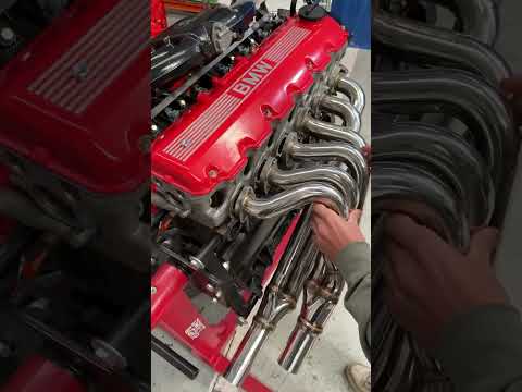 BMW M20 engine with Schmiedmann Sport Manifold