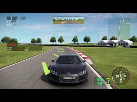 HF04 fährt den Audi R8 V10