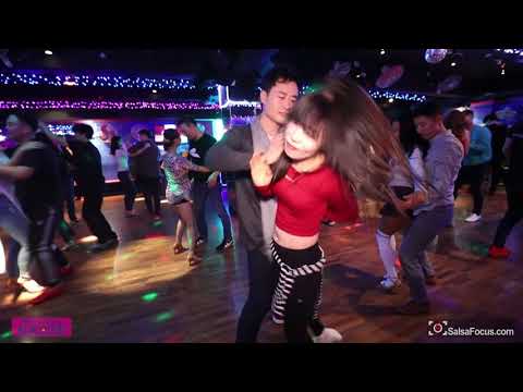 크리스 & 살세라 바차타 - Real Sensual Party with Gero