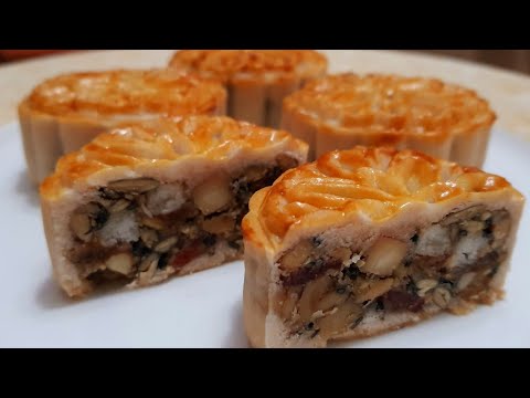 How To Make Mixed Nuts Mooncakes 五仁月饼 | @DAPUR2020