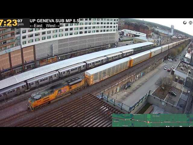 Live webcam view of Oak Park Railcam: UP Geneva Sub