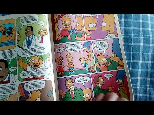 Vídeo relacionado con Simpsons Comics Royale: A Super-Sized Simpson Soiree