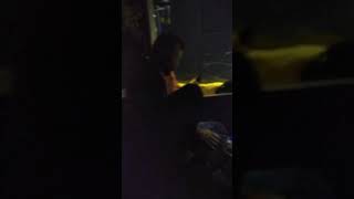 preview picture of video 'Kenek bus tidur pulas di dasbor bus'