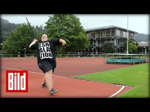 Hans Entertainment im Olympia-Test - SPEERWERFEN