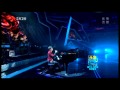 2012-12-31 周杰伦Jay Chou plays piano with an apple ...