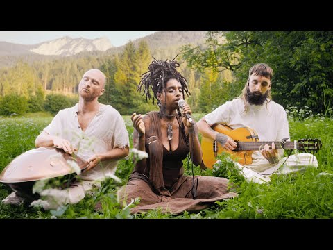 Chantress Seba and Malte Marten