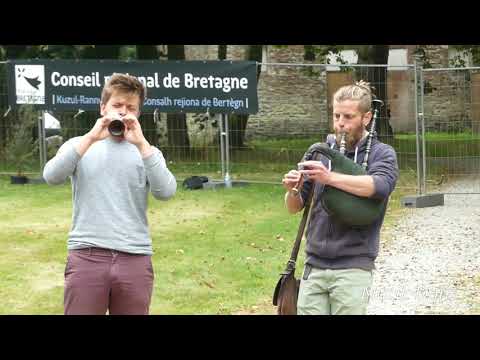 Marche Montagne : Yann-Ewen L'Haridon (bombarde) et Youenn Nédélec (biniou) champions 2021 à Gourin