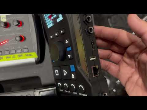 M-Live B.Beat EVO-HB 256GB W/Hard Bag Multitrack Backing Track Audio and Video Player (0737102) image 13