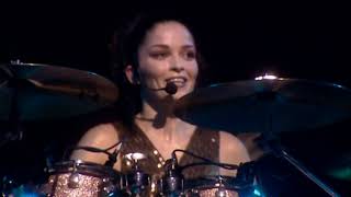 Download lagu The Corrs - Radio (Live in London) mp3 Download lagu The Corrs - Radio (Live in London) mp3