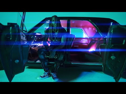 Rek Banga - Keep Runnin (Official Video) (prod by Bankboi)