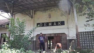 preview picture of video ''ARTEFAK' STASIUN DEMAK Ex-Jalur Rel Pantura Warisan SJS Pt. 1/2'