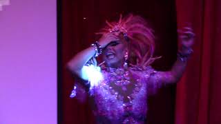 Stadium Virginium "Rock of Love" - Catia Lee Love