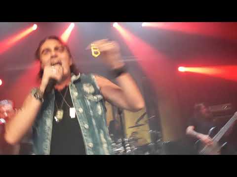 Shaman - Distant Thunder - Live in Bolshoi Pub/Goiânia 08/03/2020 - (01)