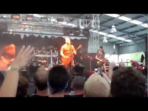 Staind - Outside @ Soundwave Melbourne 2012 with Fred Durst at the end