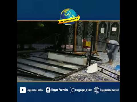 Masjid An Nasir Sohe Lubuk Linggau Diterpa Puting Beliung 