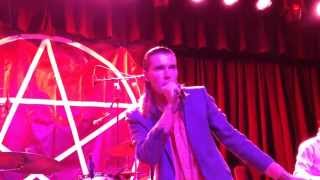 Alex Cameron, Real Bad Looking (Live), 04.02.2015, Waiting Room, Omaha NE