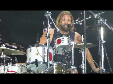 Foo Fighters - Under Pressure - Etihad Stadium - Manchester - 19.06.2018