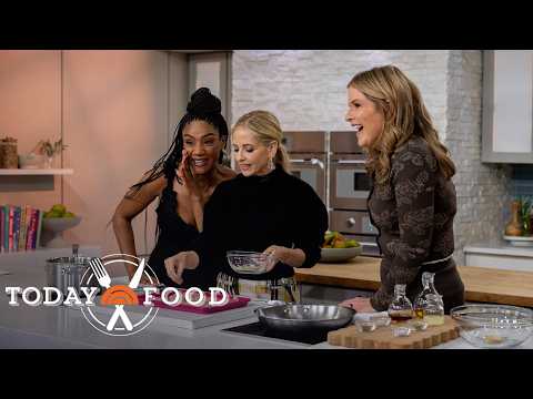 Get the recipe for Sarah Michelle Gellar's chicken quinoa salad!