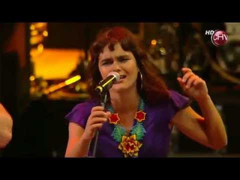 Latinoamérica - Calle 13 + Inti Illimani + Camila Moreno en Viña del Mar, 2011, Chile.