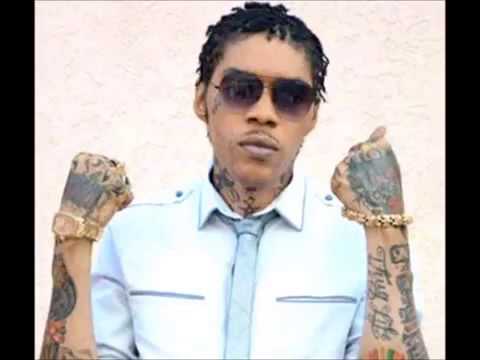 DanceHall Mix 2015 Vybz Kartel, Munga, Mavado (the tune bad again inna mixx) Dj Chronic 506 Cr