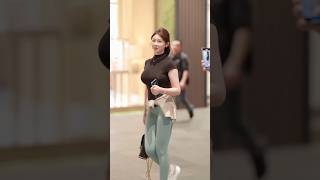 beautiful girl street fashion outfits style #tiktok #chinesefashion #mejoresstreetfashion #shorts