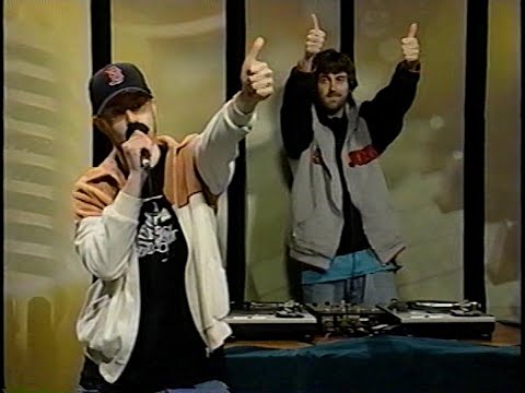 2005: Pimp Tea performs Super Dude (Jorun Remix) on Global Noon with Duane Lowe