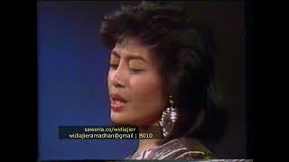 Download lagu Cermin Yang Retak - Iis Sugiarti - Panggung Safari TVRI 1987 mp3 Download lagu Cermin Yang Retak - Iis Sugiarti - Panggung Safari TVRI 1987 mp3