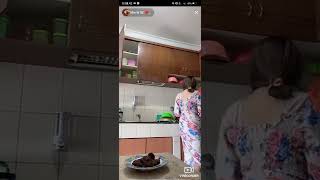 Download lagu Bigo Tante ngajarin cara masak sampek salfok cantiknya mp3