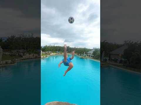 The Physics Behind Haaland's Insane Bicycle Kick