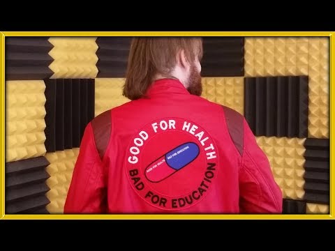 image-What jacket does Akira wear?