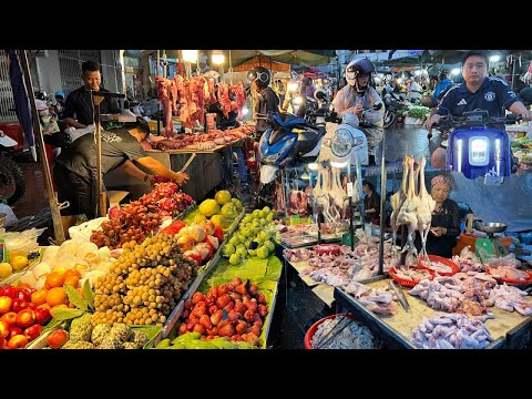 Tuol Tumpoung Food Market In Evening - Amazing Cambodian Street Market In Town of Phnom Penh