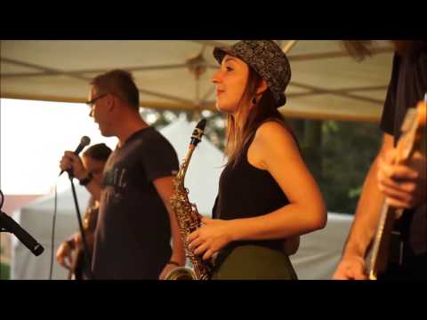 Nahá sestra - Nahá sestra - "Kanárek"  (živě Rockování v parku) - fragment