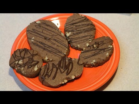 チョコレートショートブレッドクッキー (Drizzled Chocolate Shortbread Cookies)