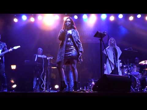 [HD] Zséda - Fekete rúzs (Budapest, Kürtőskalács Fesztivál 2015-10-10)